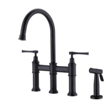 Grifo de cocina del puente de Cupc Aquacúbico con spray lateral mate negro